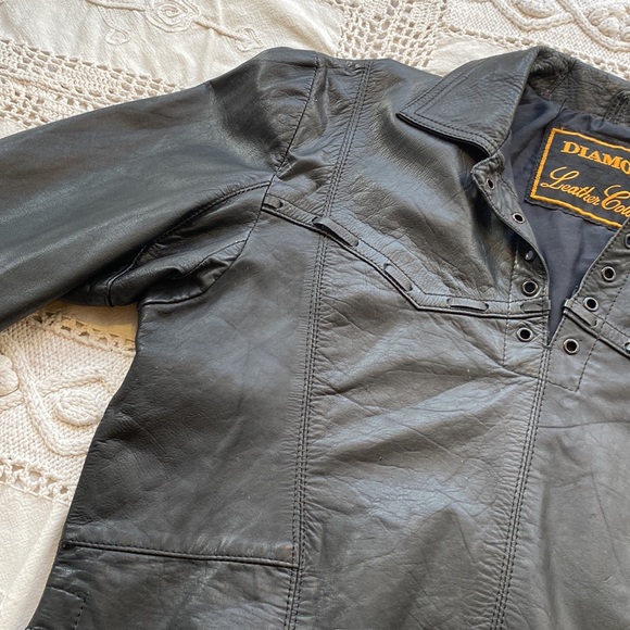 Light vintage leather jacket - Picture 3 of 6